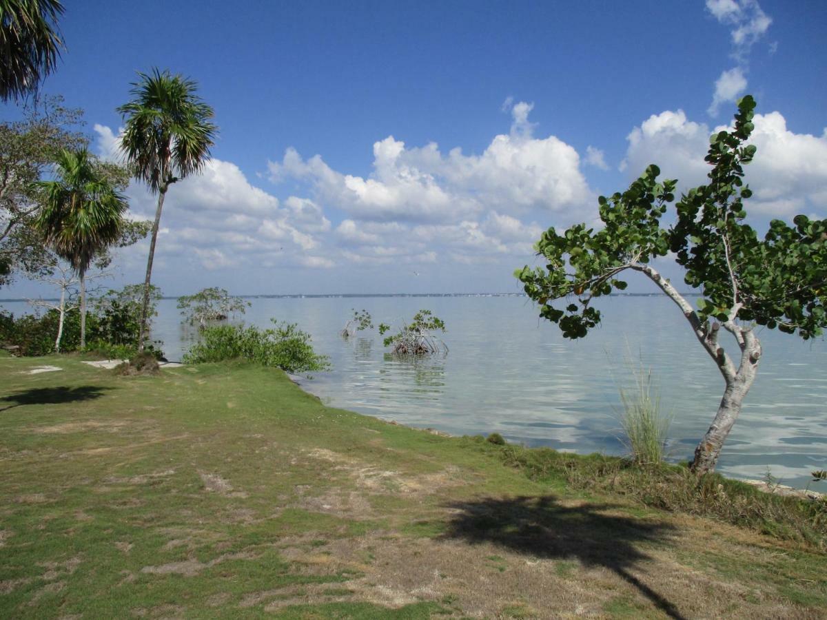 Cerros Beach Inn Corozal Exterior foto